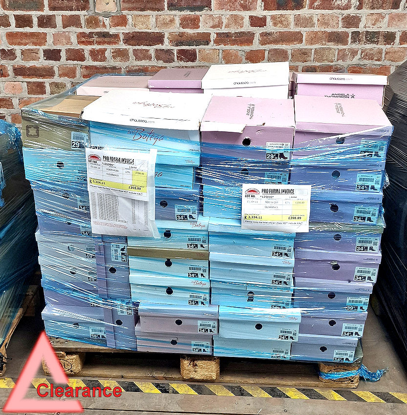125999 Footwear (Clearance)