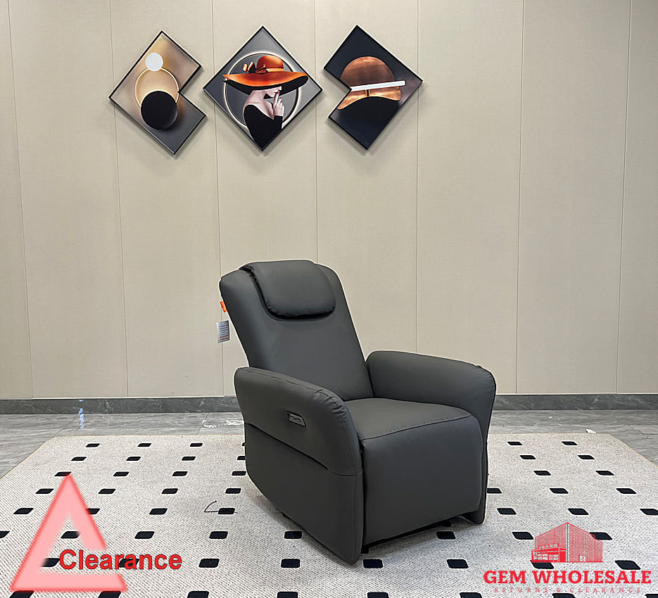 208362 Power Recliner (Clearance)