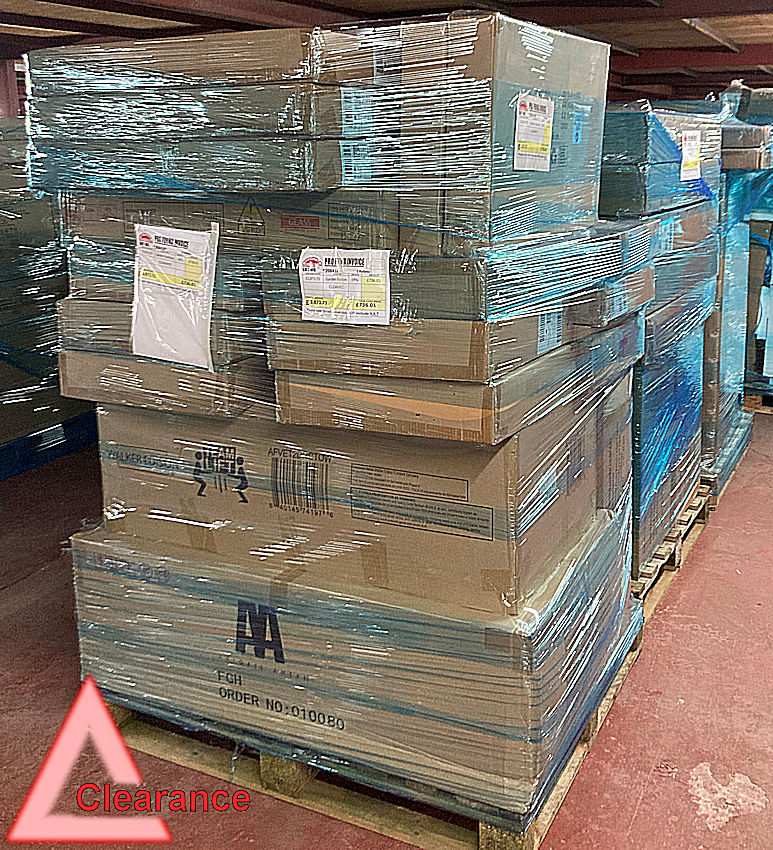 208418 Garden Furniture (Clearance)