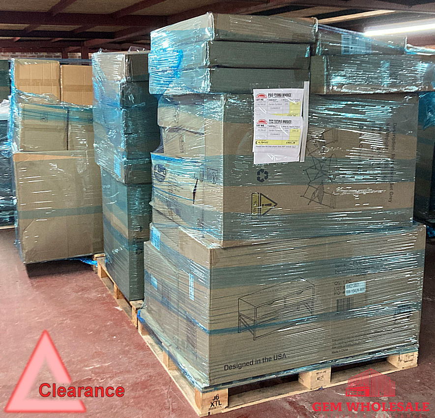 208463 Garden Furniture (Clearance)