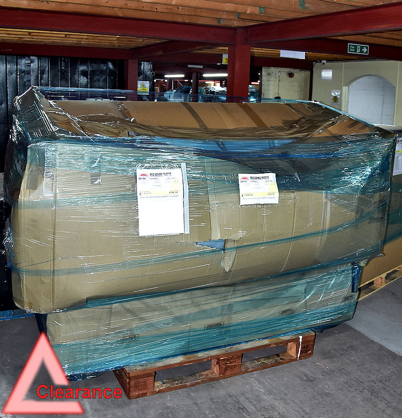 208882 Sofas (Clearance)