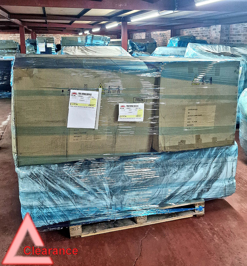 208951 Sofas (Clearance)