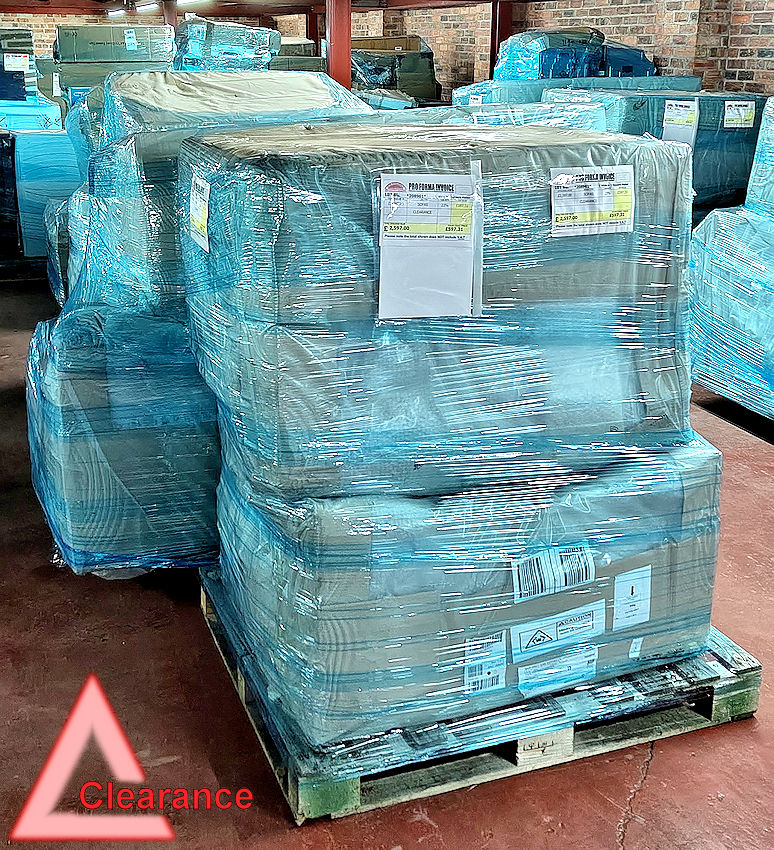 208961 Sofas (Clearance)