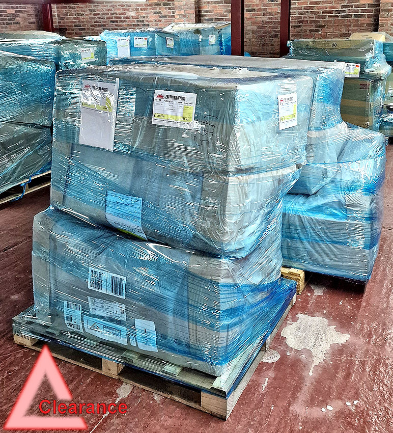 208962 Sofas (Clearance)
