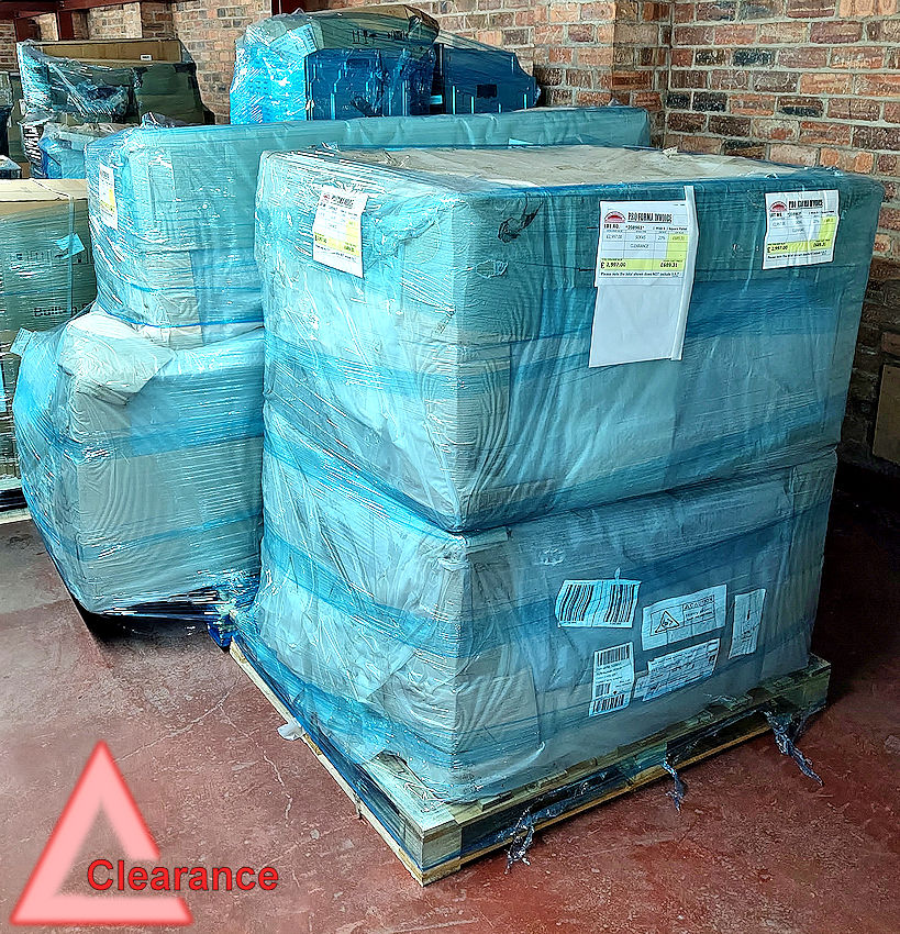 208963 Sofas (Clearance)